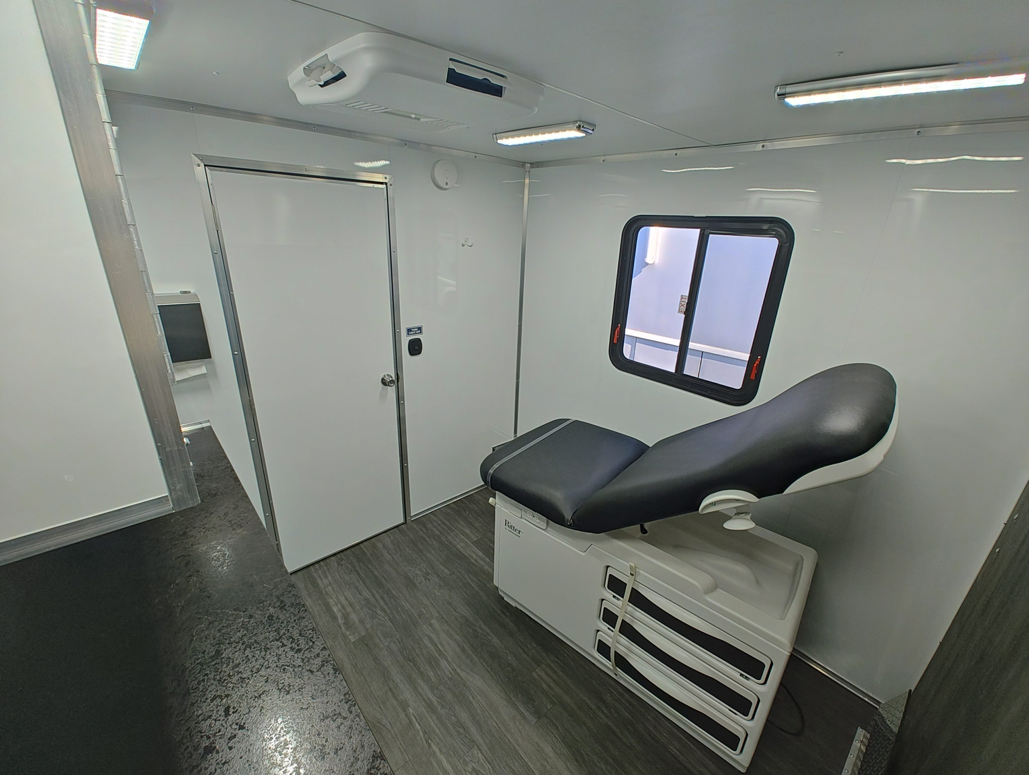 29ft three room ada mobile medical trailer