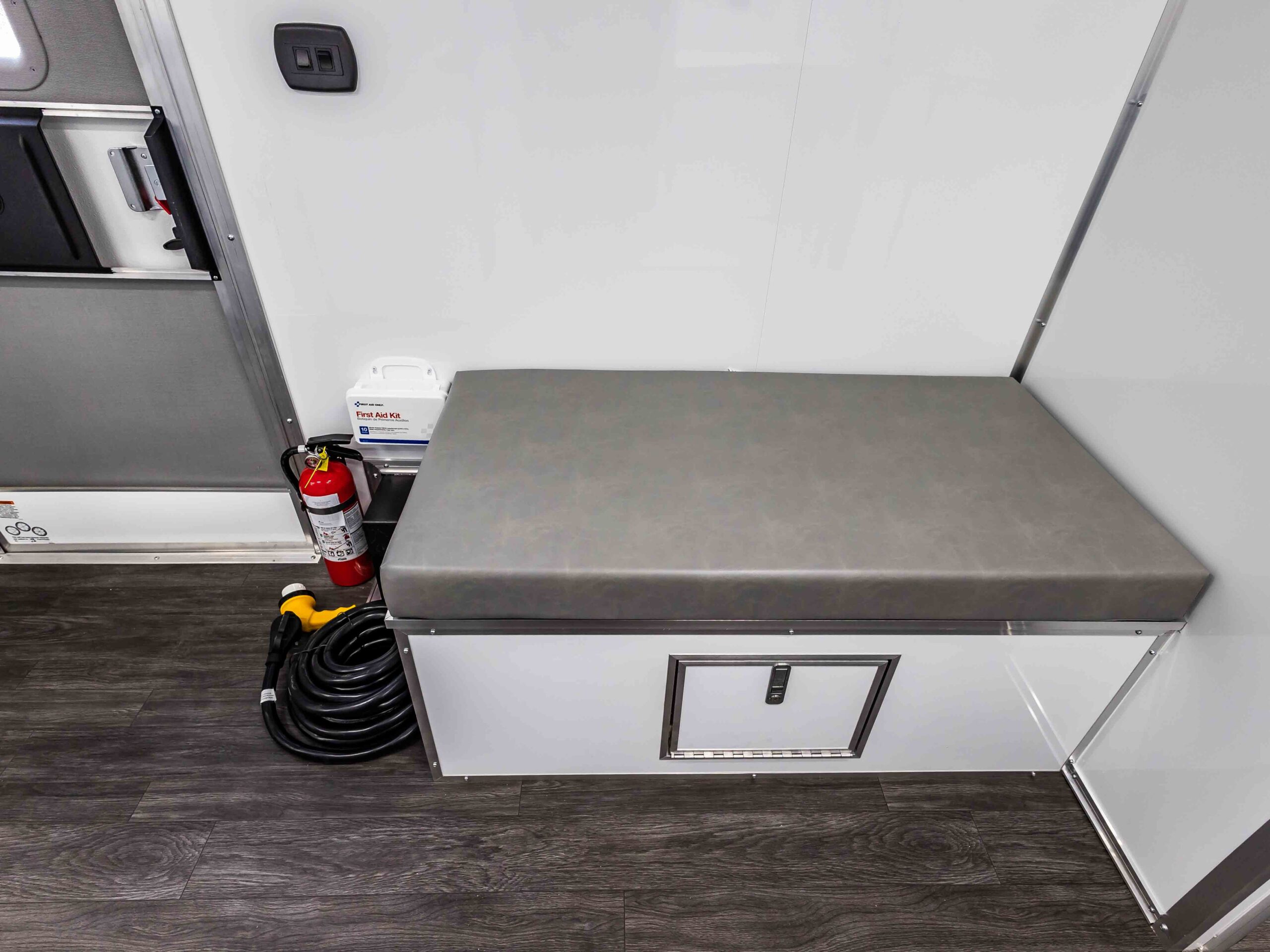 29ft three room ada mobile medical trailer