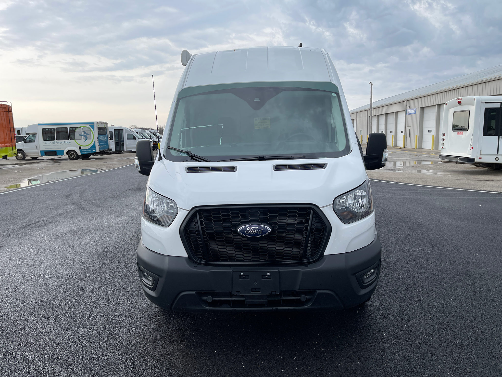 2021 Ford Transit Unit Exterior