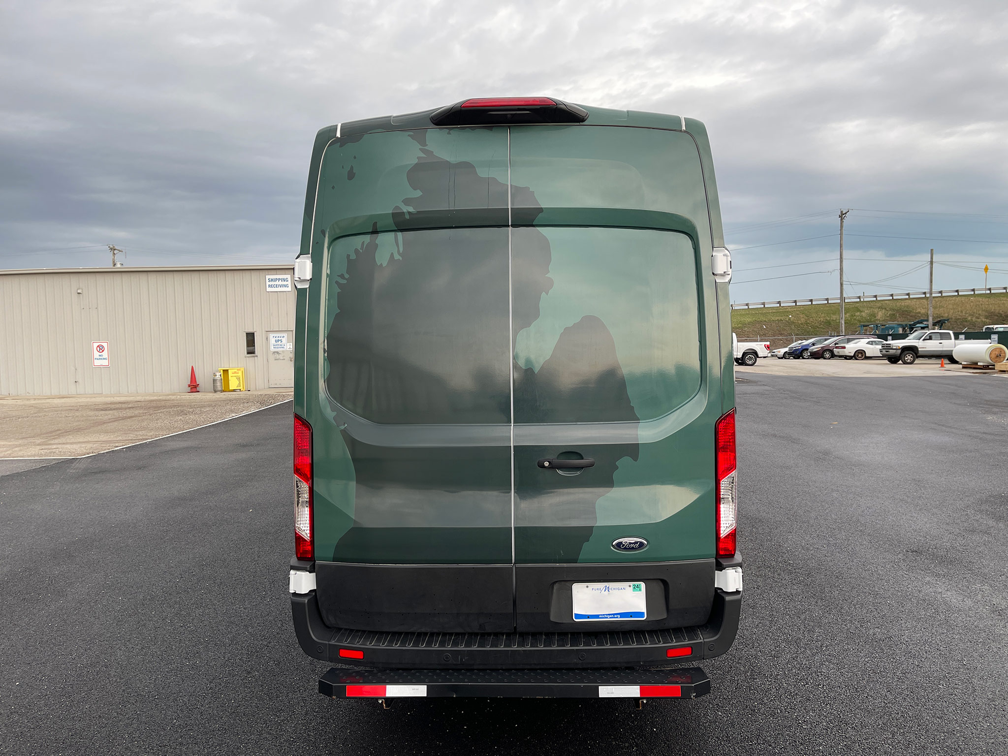 2021 Ford Transit Unit Exterior