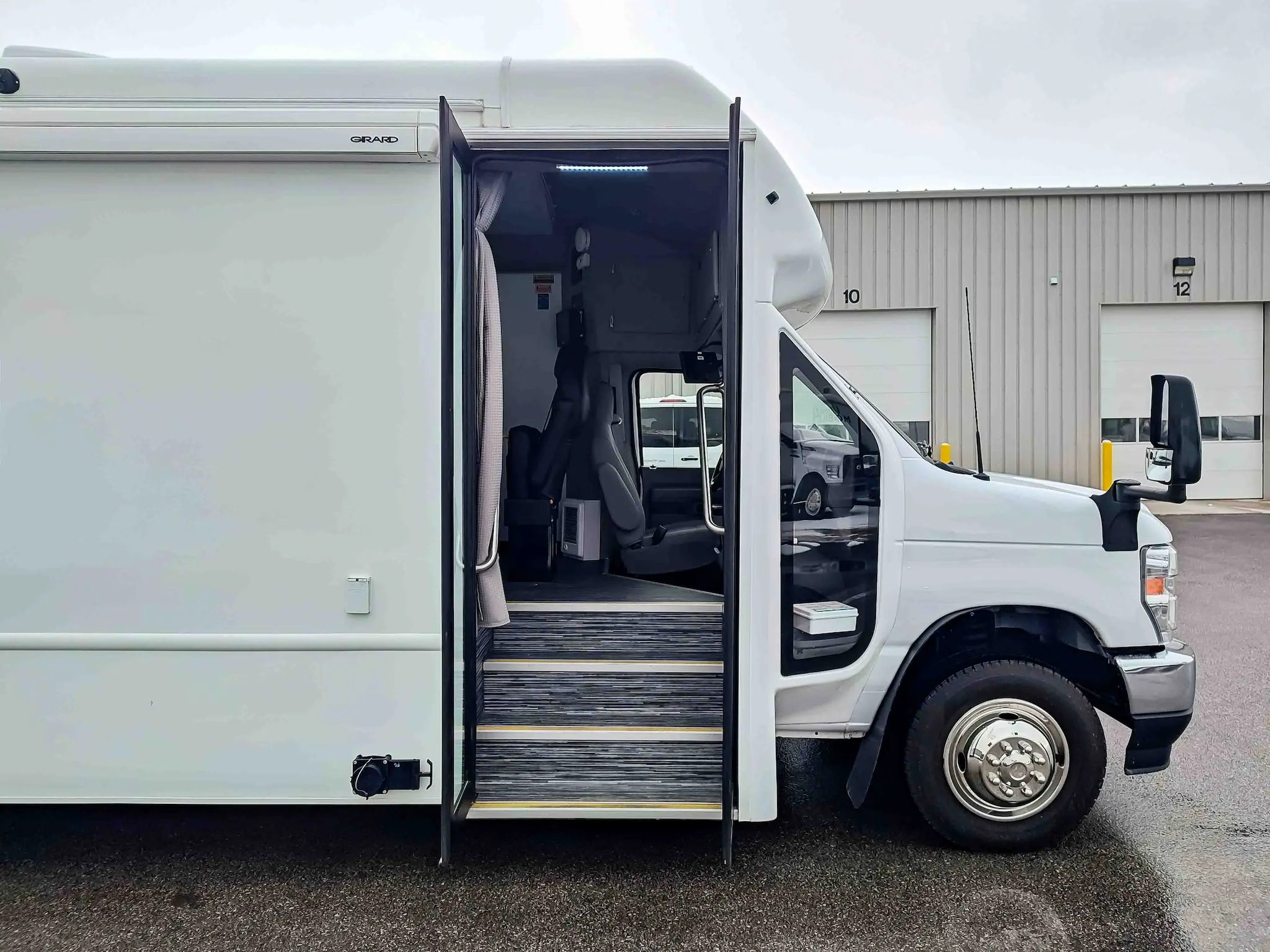 One Exam Room with Blood Draw and Wheelchair Lift, Group D