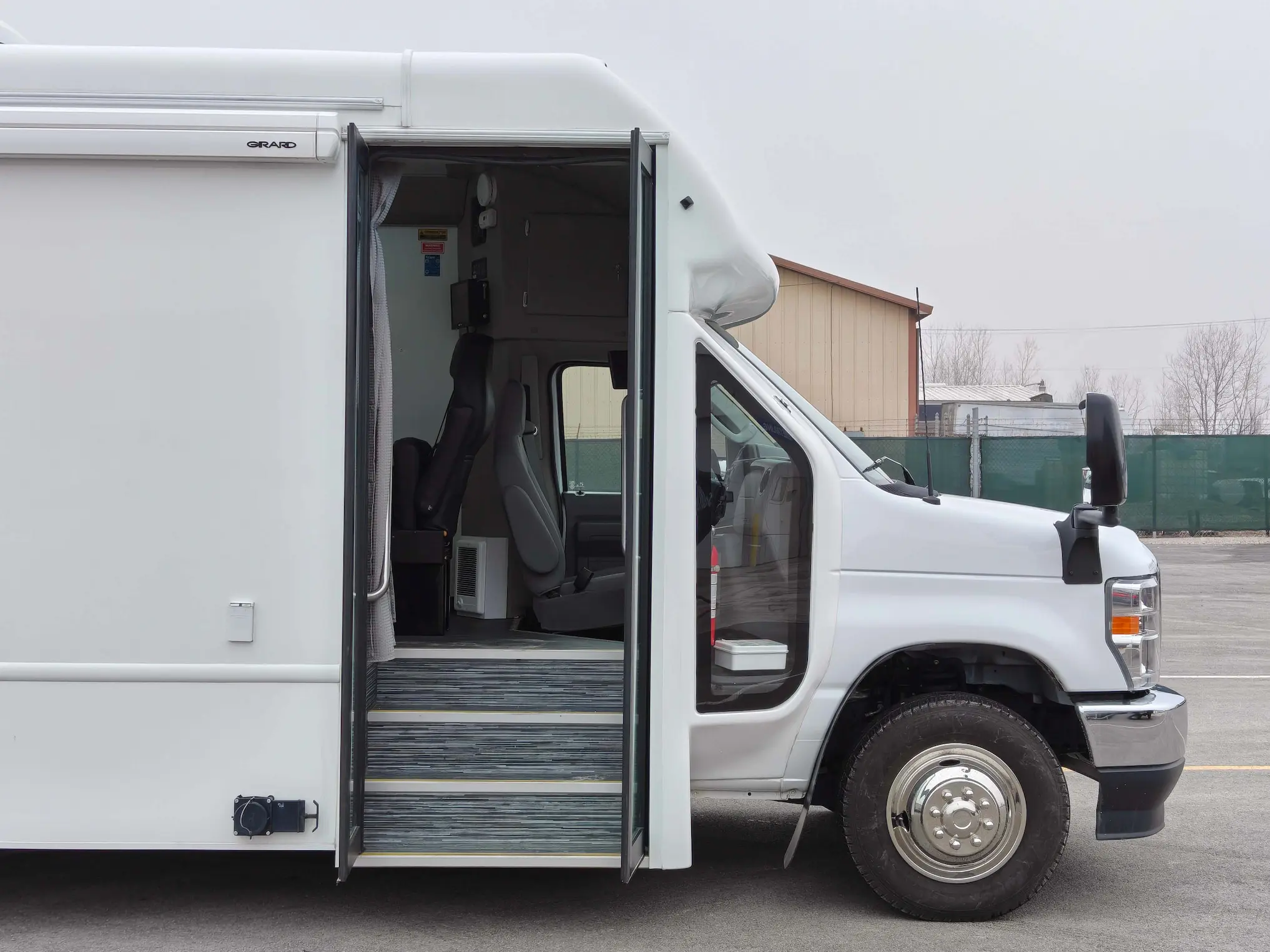 25FT Bookmobile With Wheelchair Lift Stepwell, Group D
