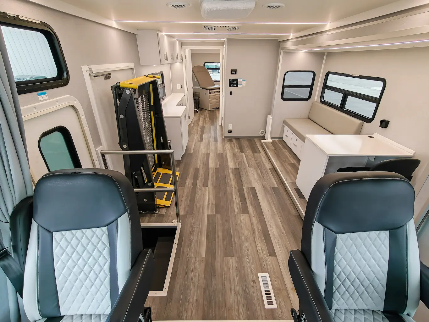 2020 One Exam Room Mobile Clinic w/ Reception Area and Wheelchair Lift