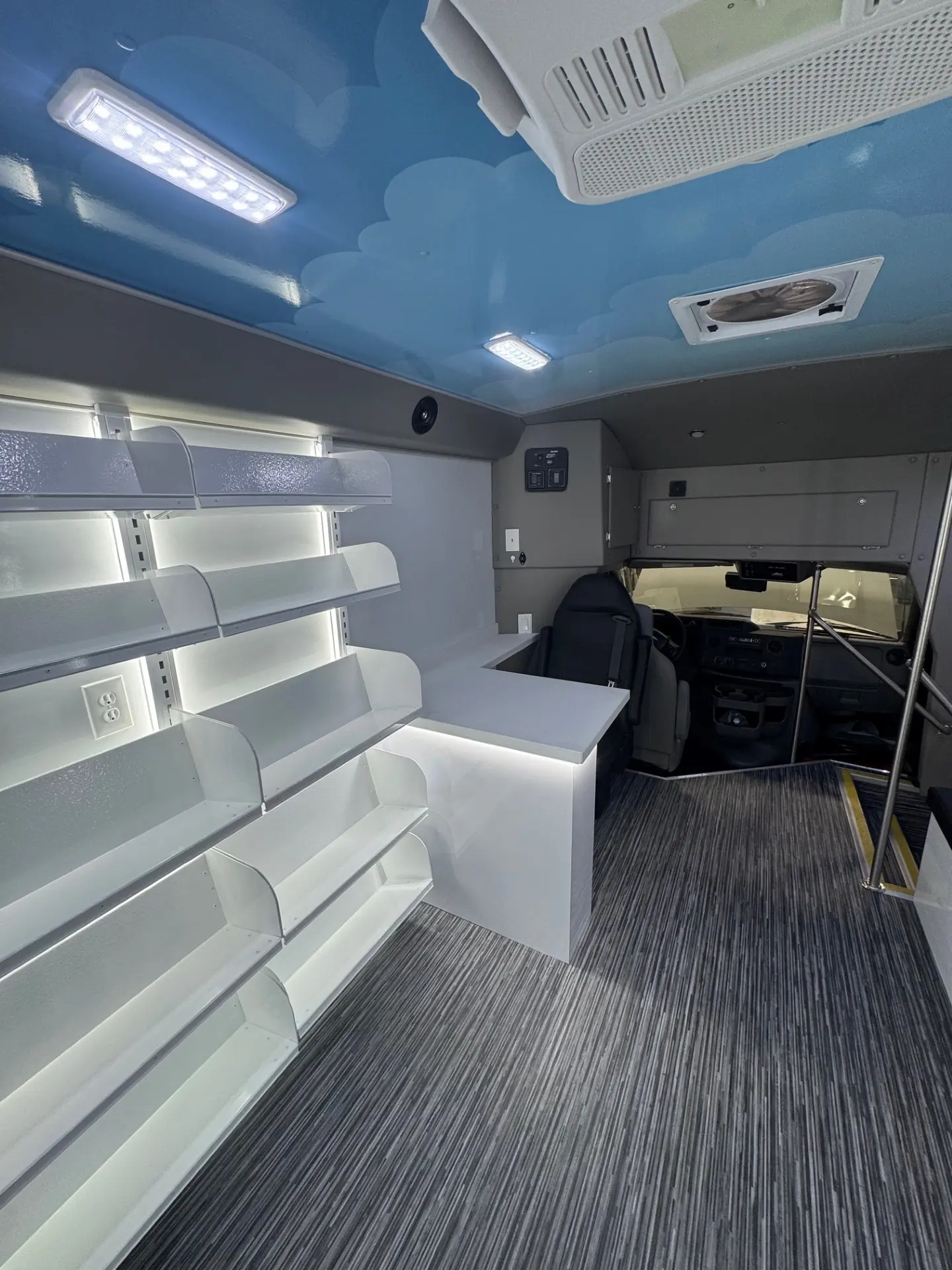 25FT Bookmobile With Wheelchair Lift, Group D