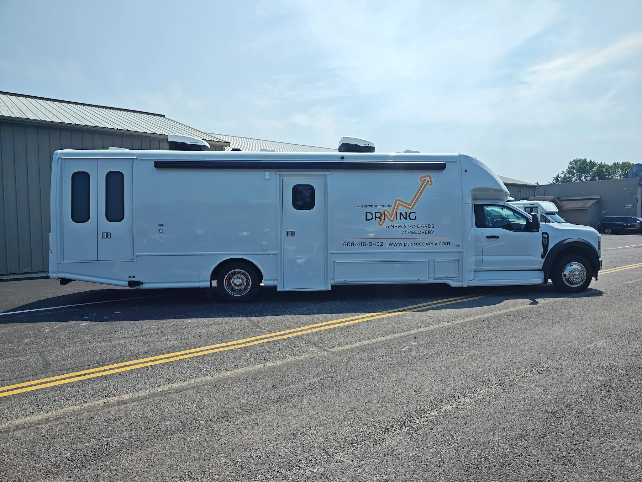 PAS Recovery Mobile Medication Unit W/ Restroom - Image 2