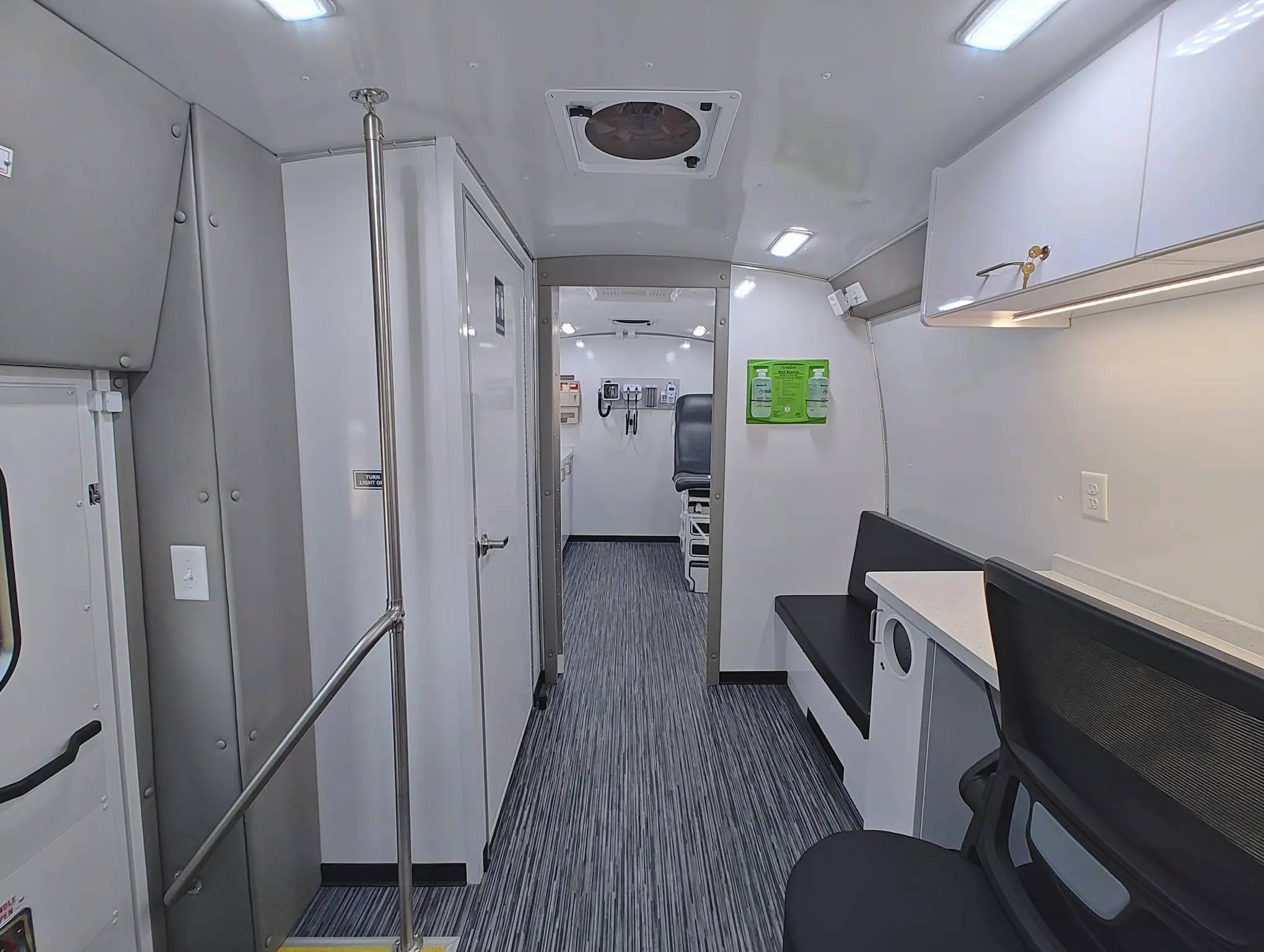 PAS Recovery Mobile Medication Unit W/ Restroom - Image 6