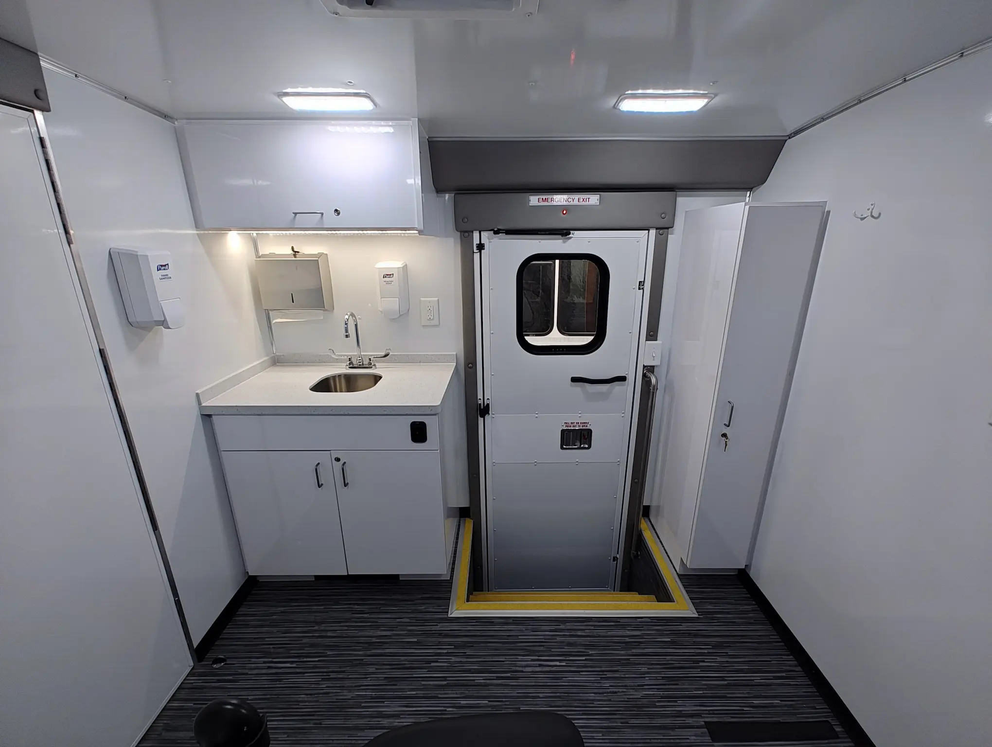 Ohio Northern University Group C Dual Entry Two Room Mobile Clinic - Image 13