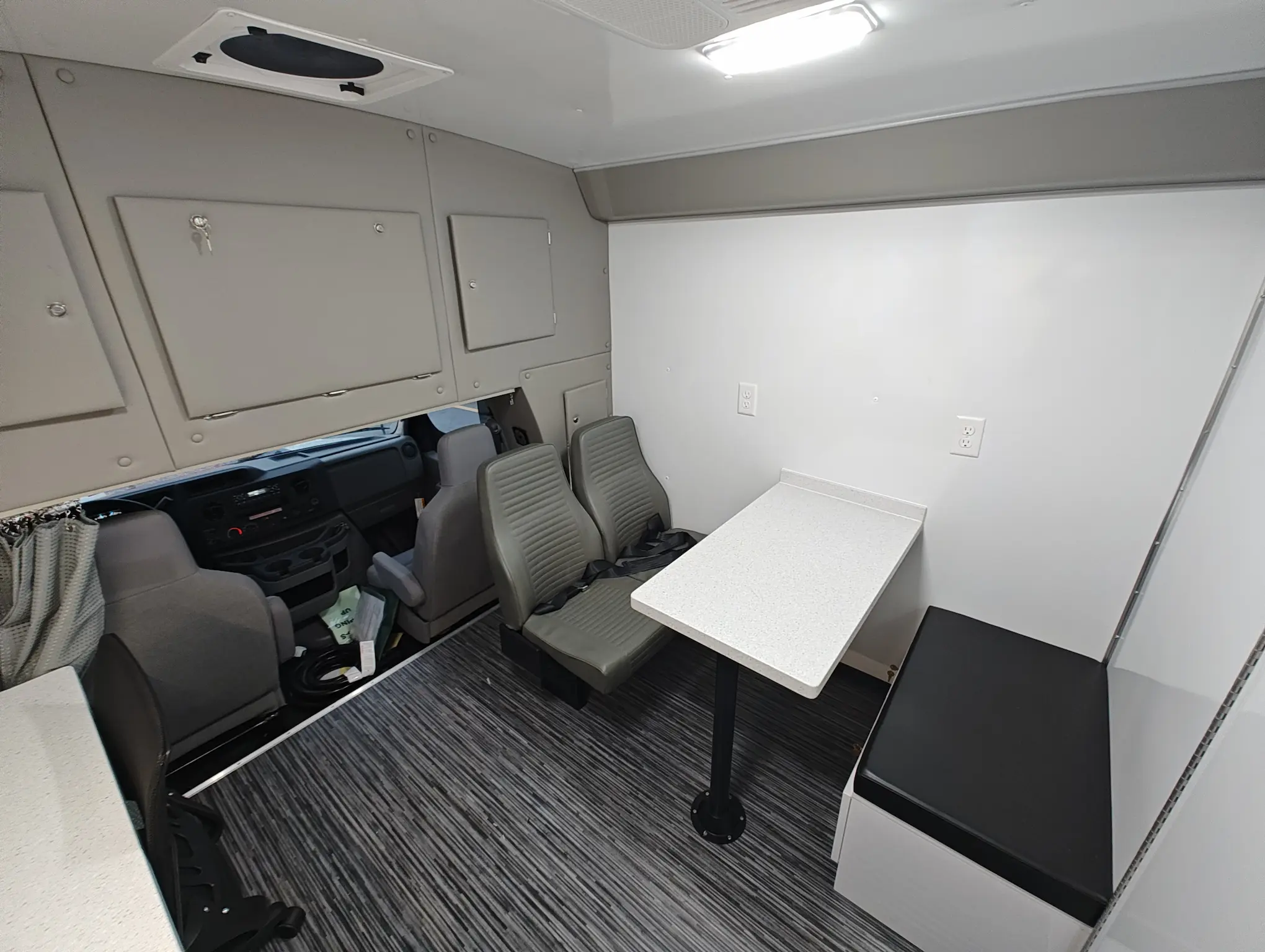 Helping Up Mission Mobile Behavioral Health Clinic W/ Restroom - Image 12