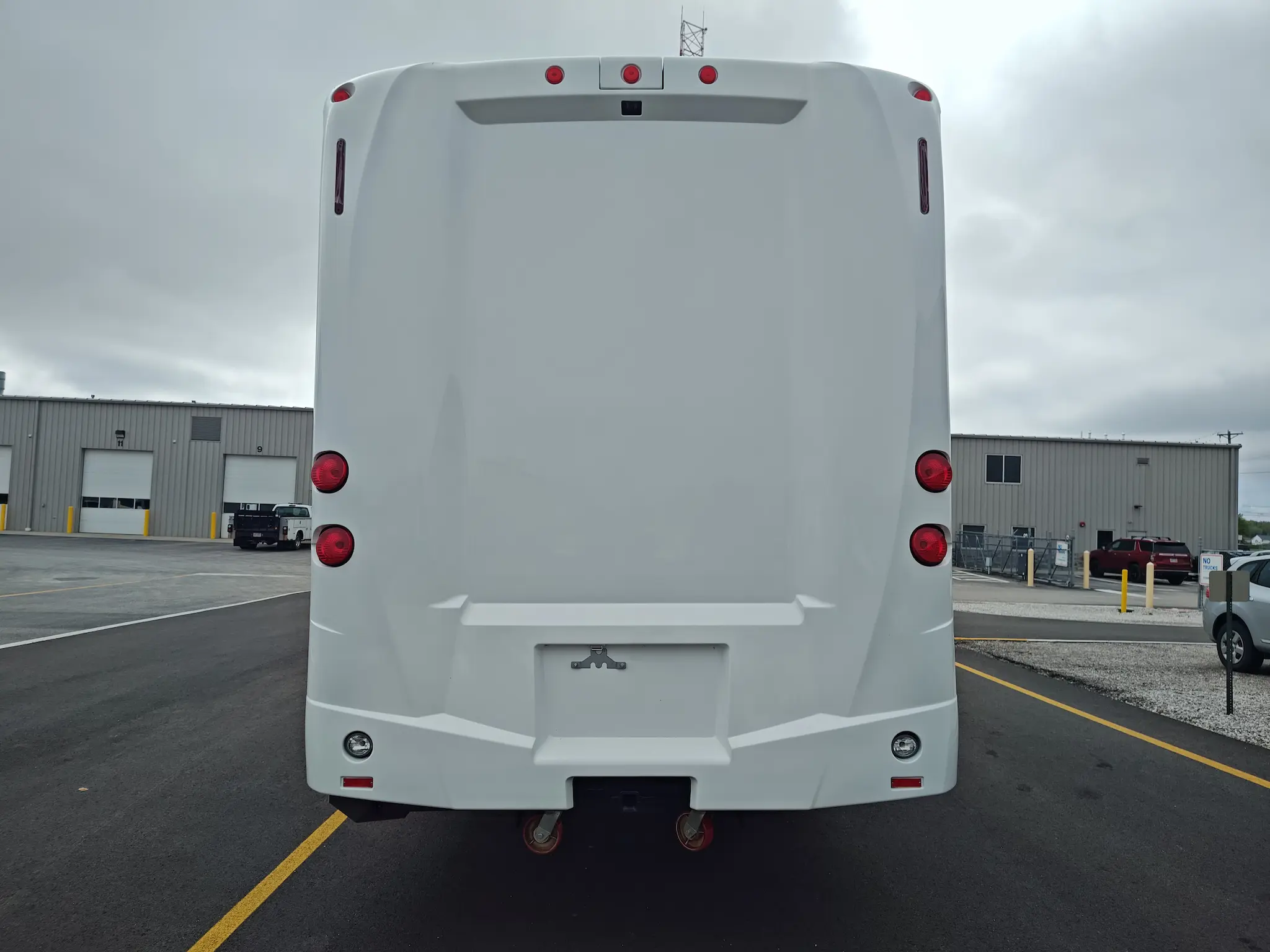 Western Dakota Tech Winnebago Mobile Simulation Lab - Image 3